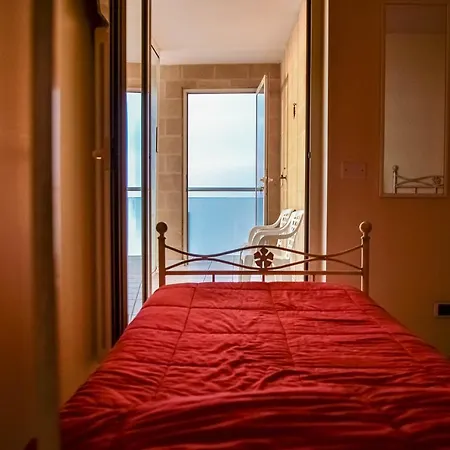 La Casa Al Faro Apartman *